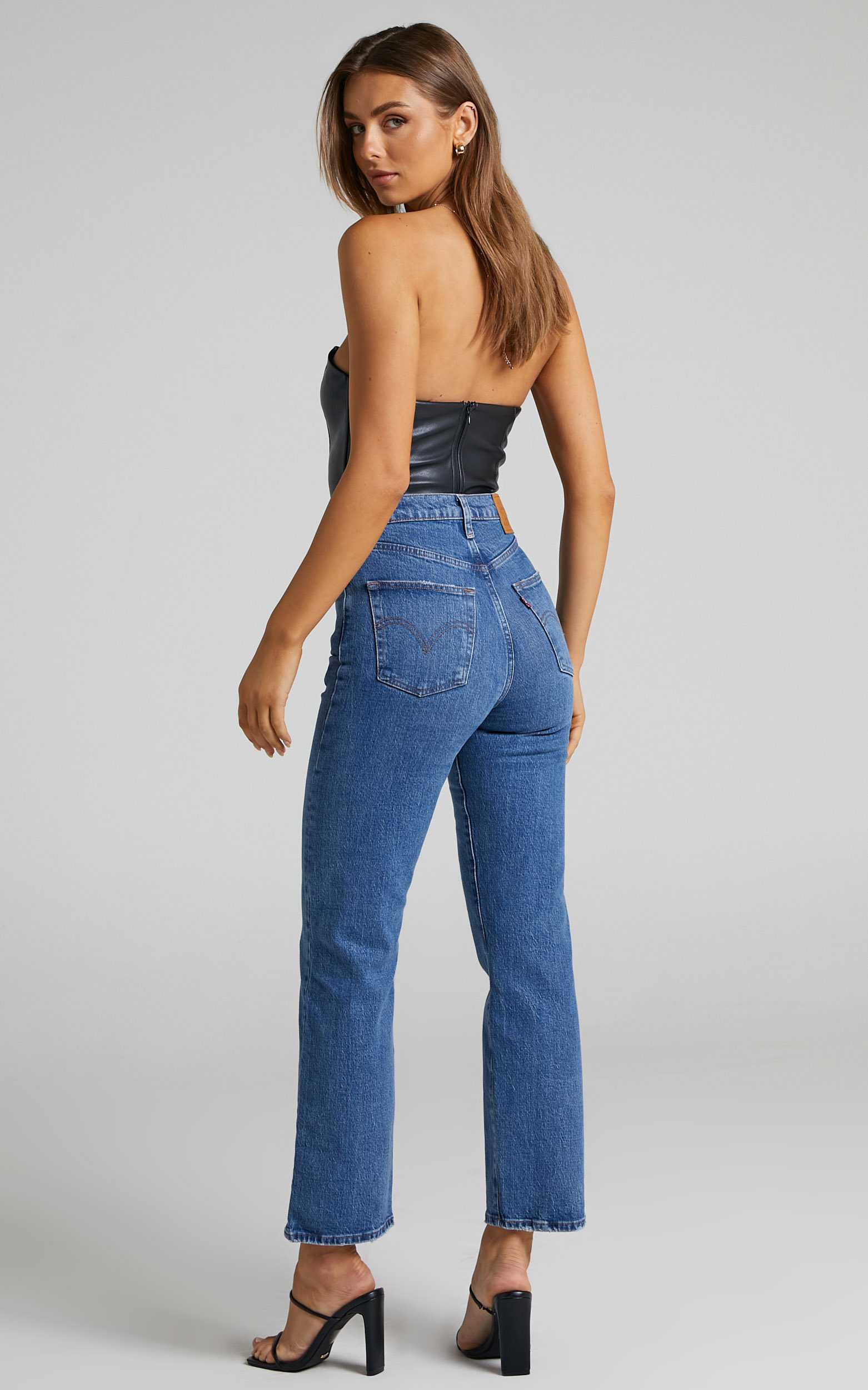 Levi's - High Waisted Ribcage Straight Ankle Jeans in Jazz Jive ...