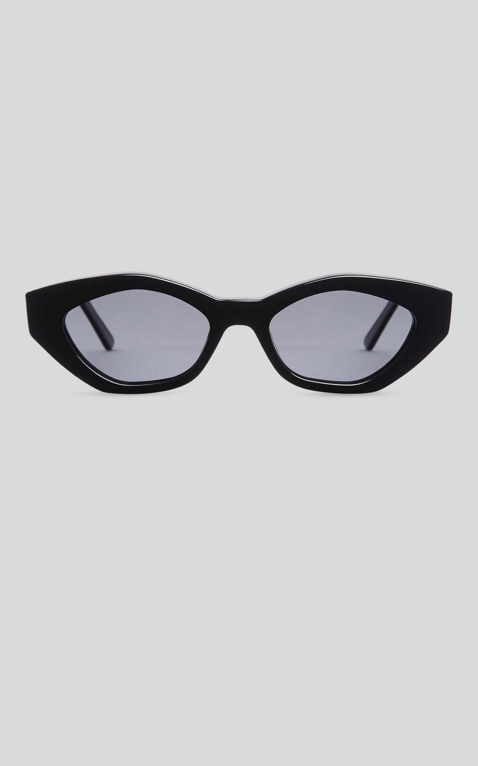 Banbe Eyewear - The Eva in Black Smoke - NoSize, BLK1, hi-res image number null