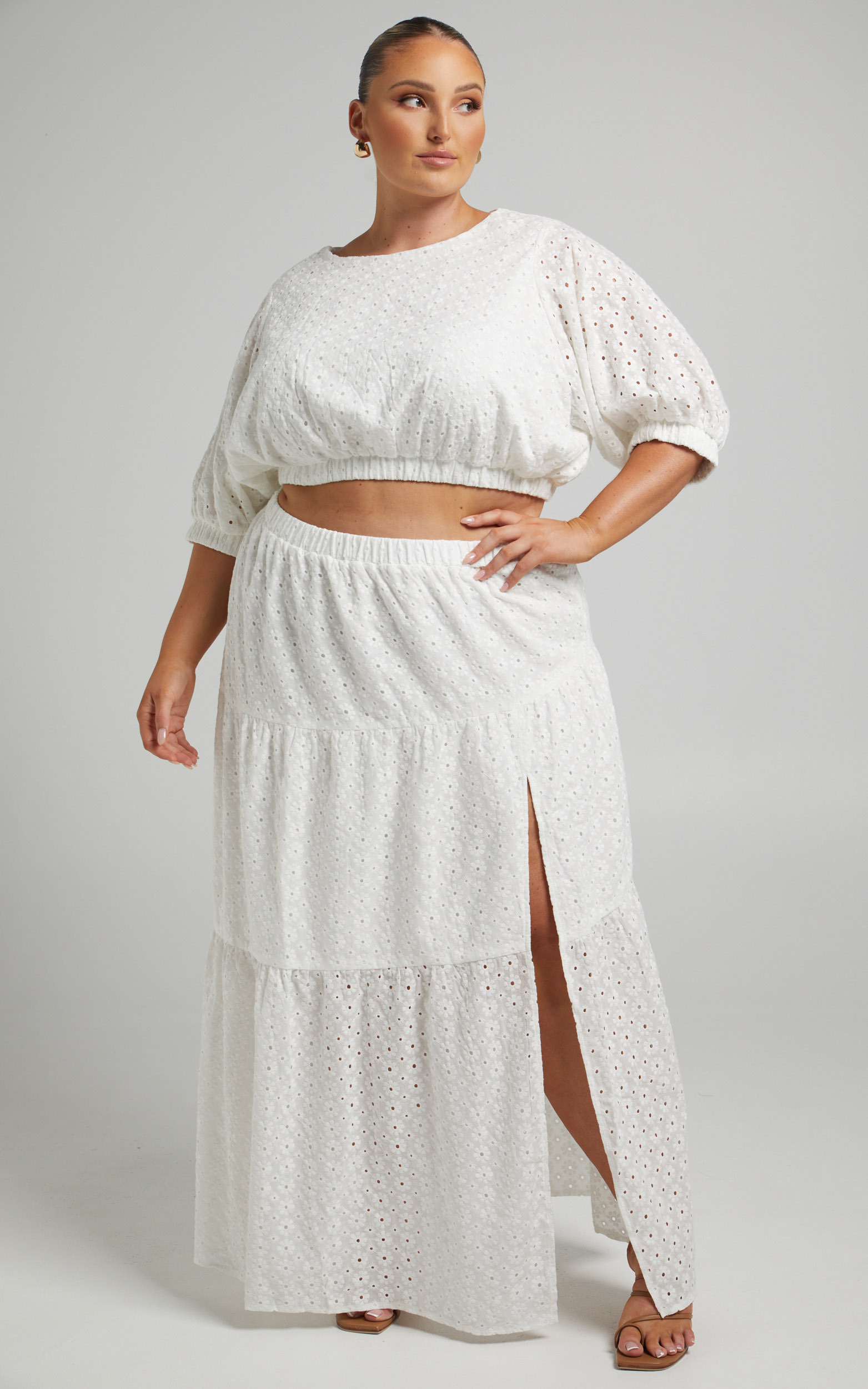 Clarita broderie anglaise Two piece set in White - 04, WHT1, hi-res image number null
