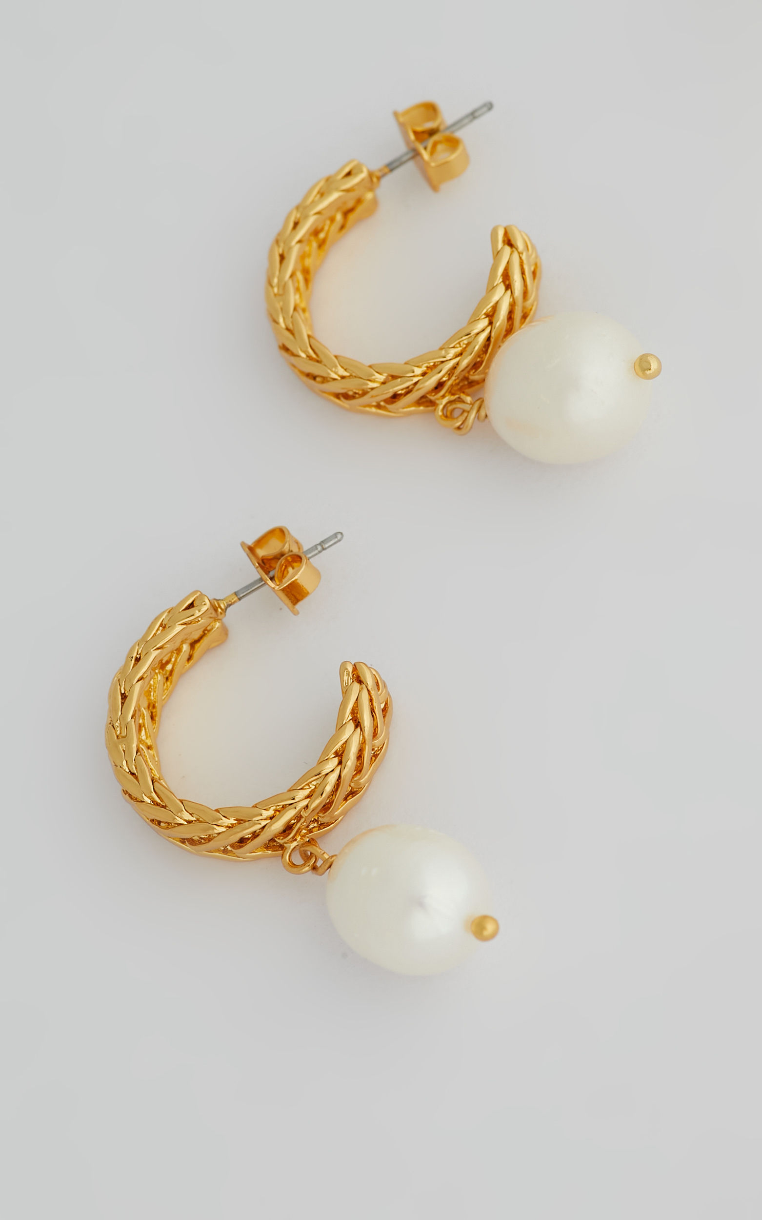 Esme Hoop Earrings in Gold - NoSize, GLD1, hi-res image number null