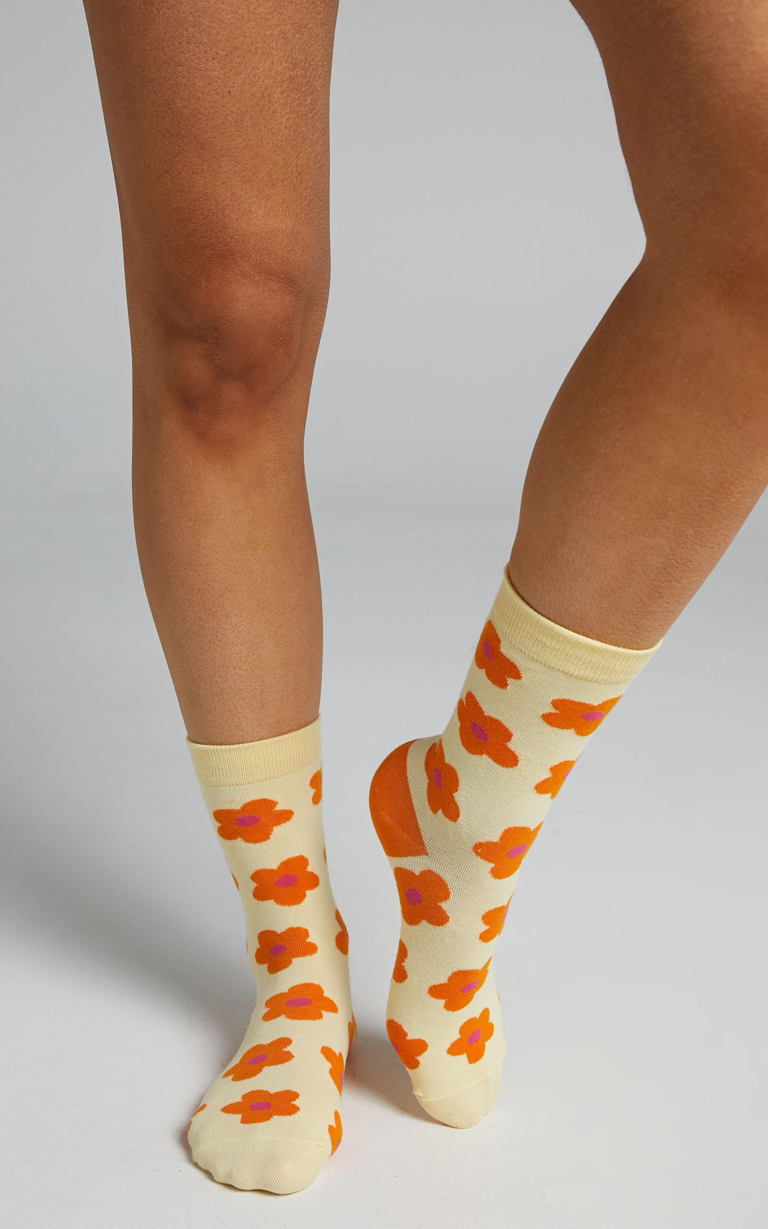 Aiko Socks in Yellow - OneSize, YEL2, hi-res image number null