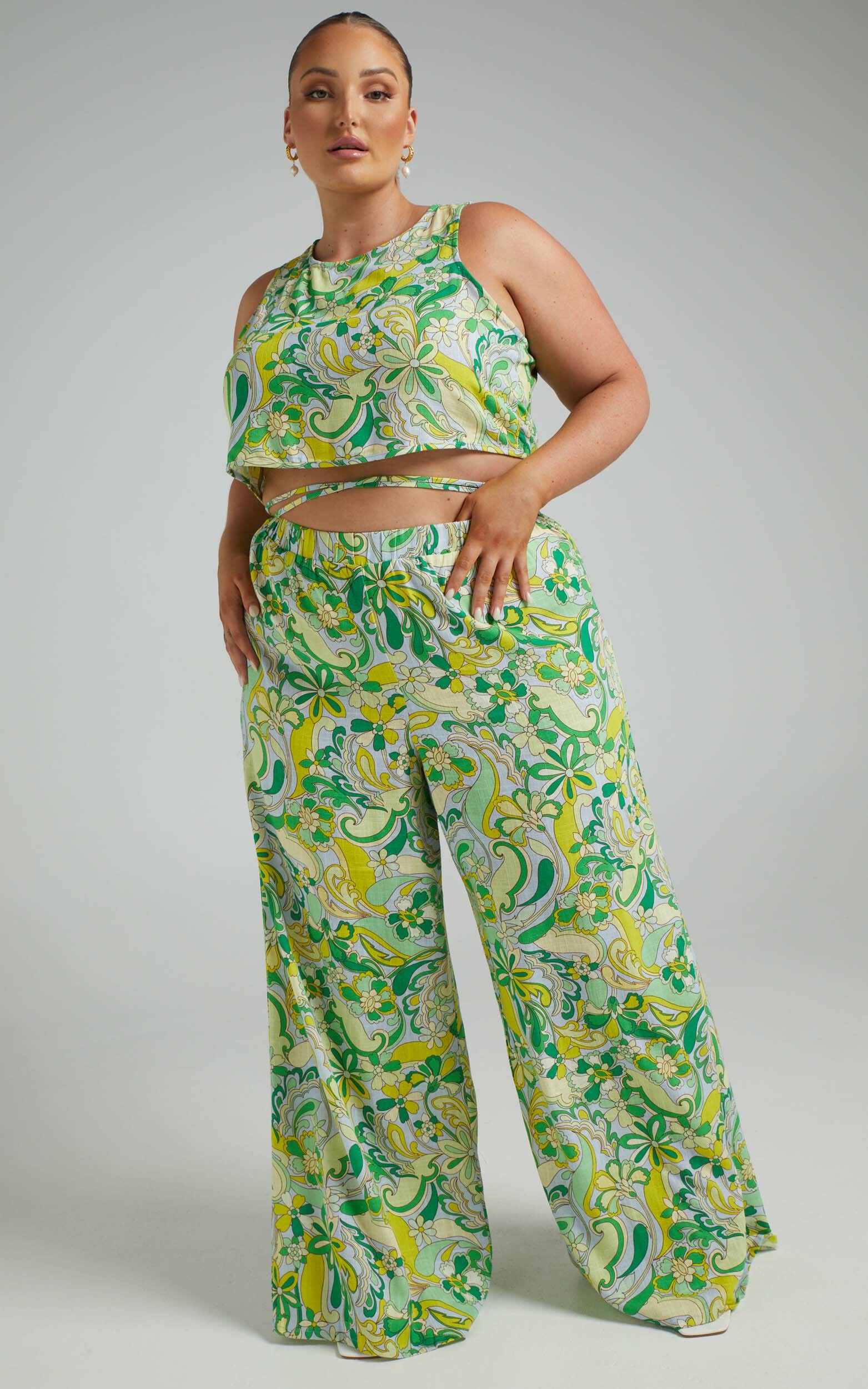 Hensely Crop Top Wide Leg Pants Two Piece Set in California Dreamin - 04, MLT2, hi-res image number null