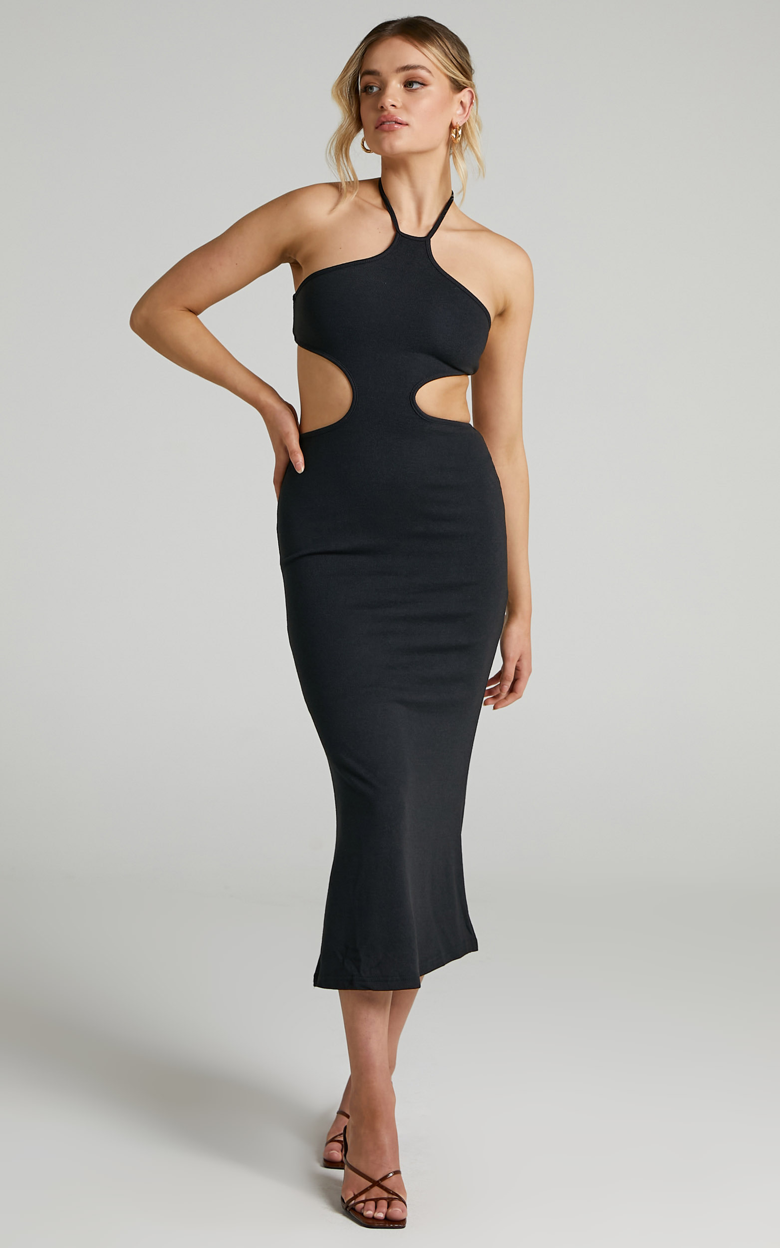 Saskia Side Cut Out Midi Dress in Black - 06, BLK1, hi-res image number null