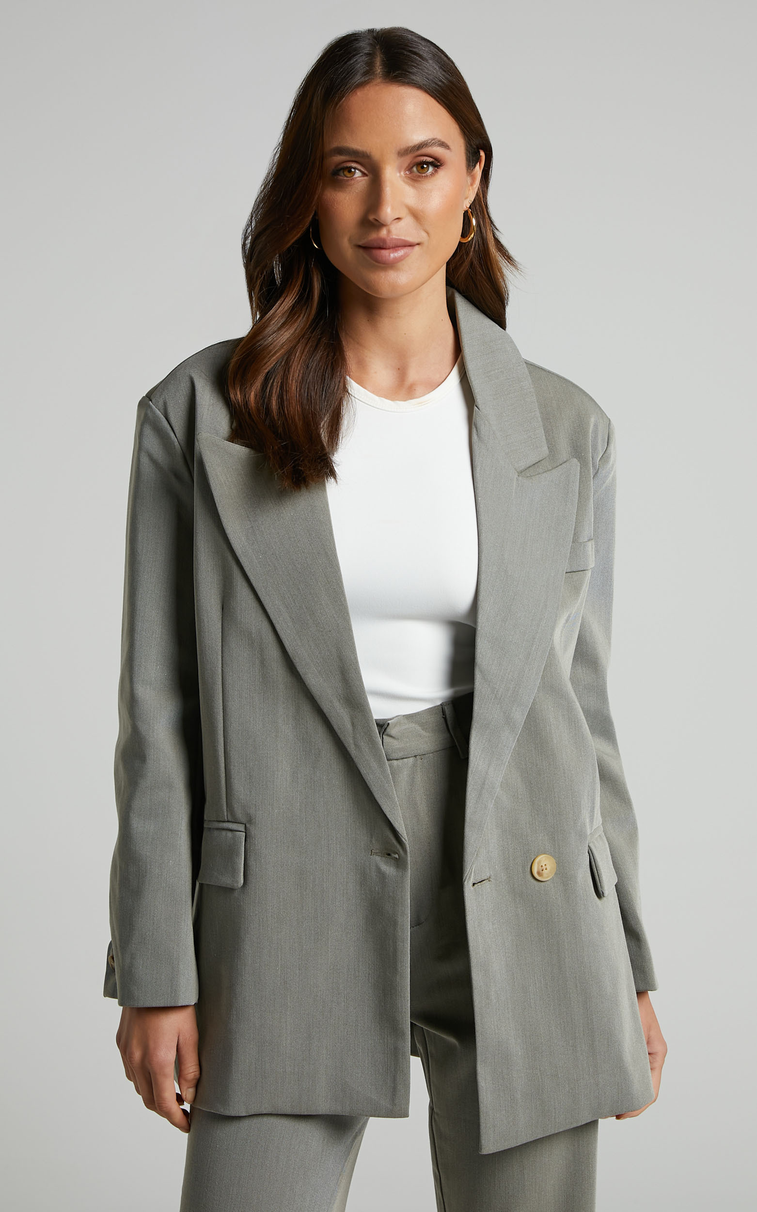 Remi Blazer - Oversized Single Breasted Blazer in Grey in Grey - 06, GRY1, hi-res image number null