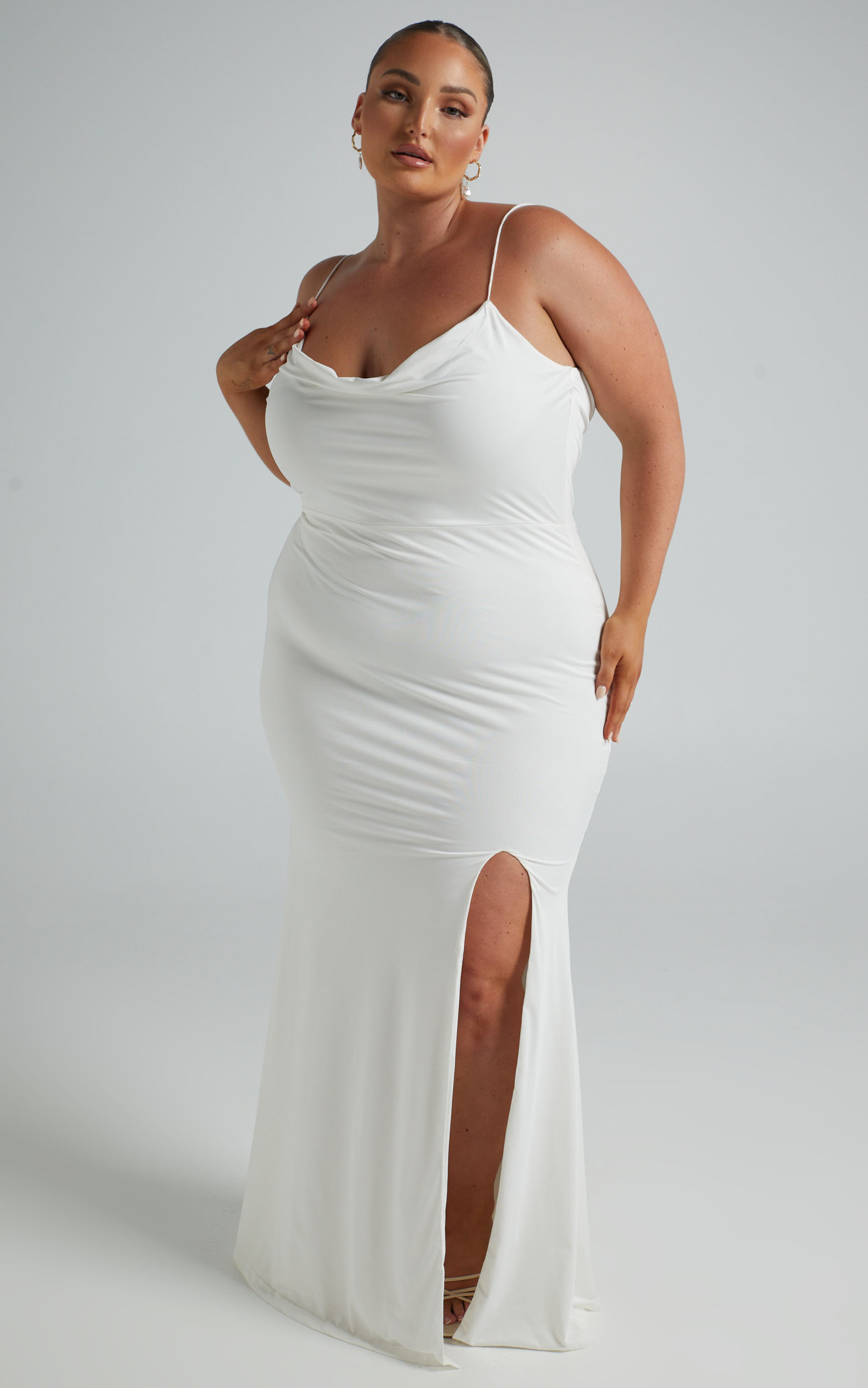 Tasteful Dress in White - 04, WHT4, hi-res image number null