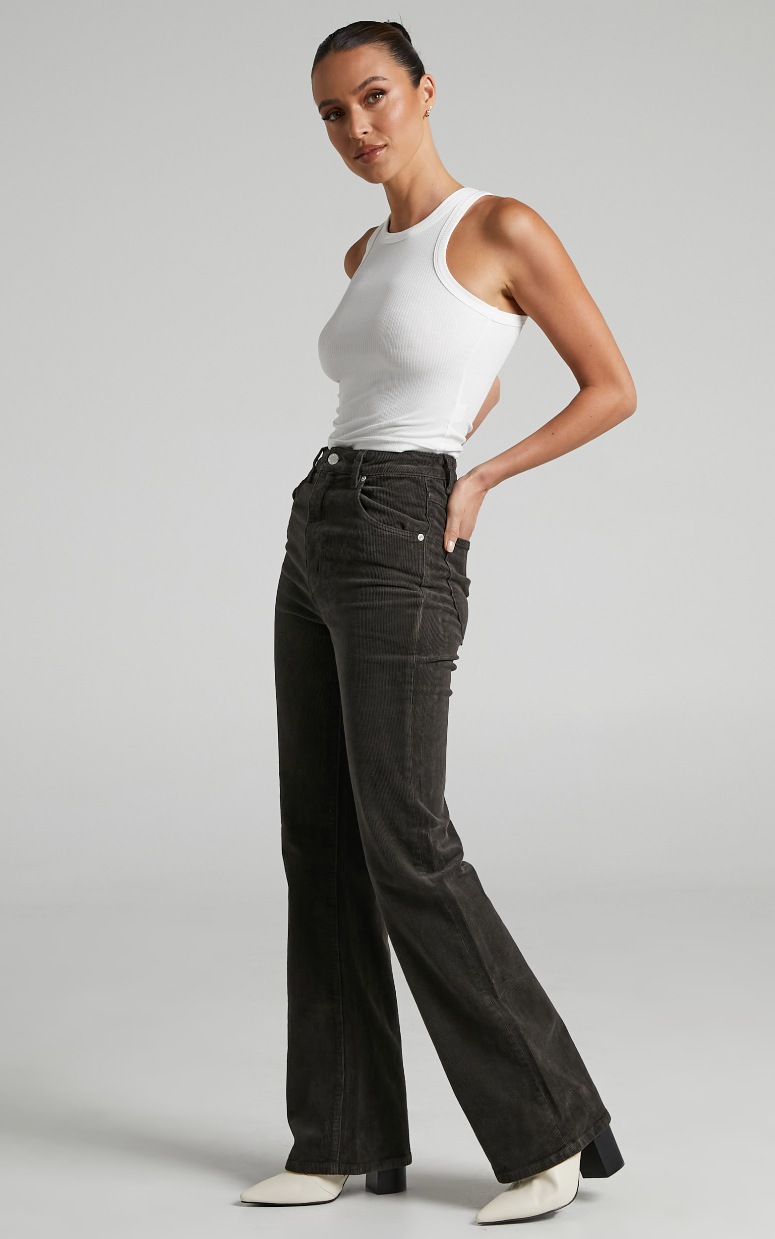 Phoebe Tonkin x Rolla's - DUSTERS BOOTCUT JEANS in ESPRESSO - 06, BRN1, hi-res image number null