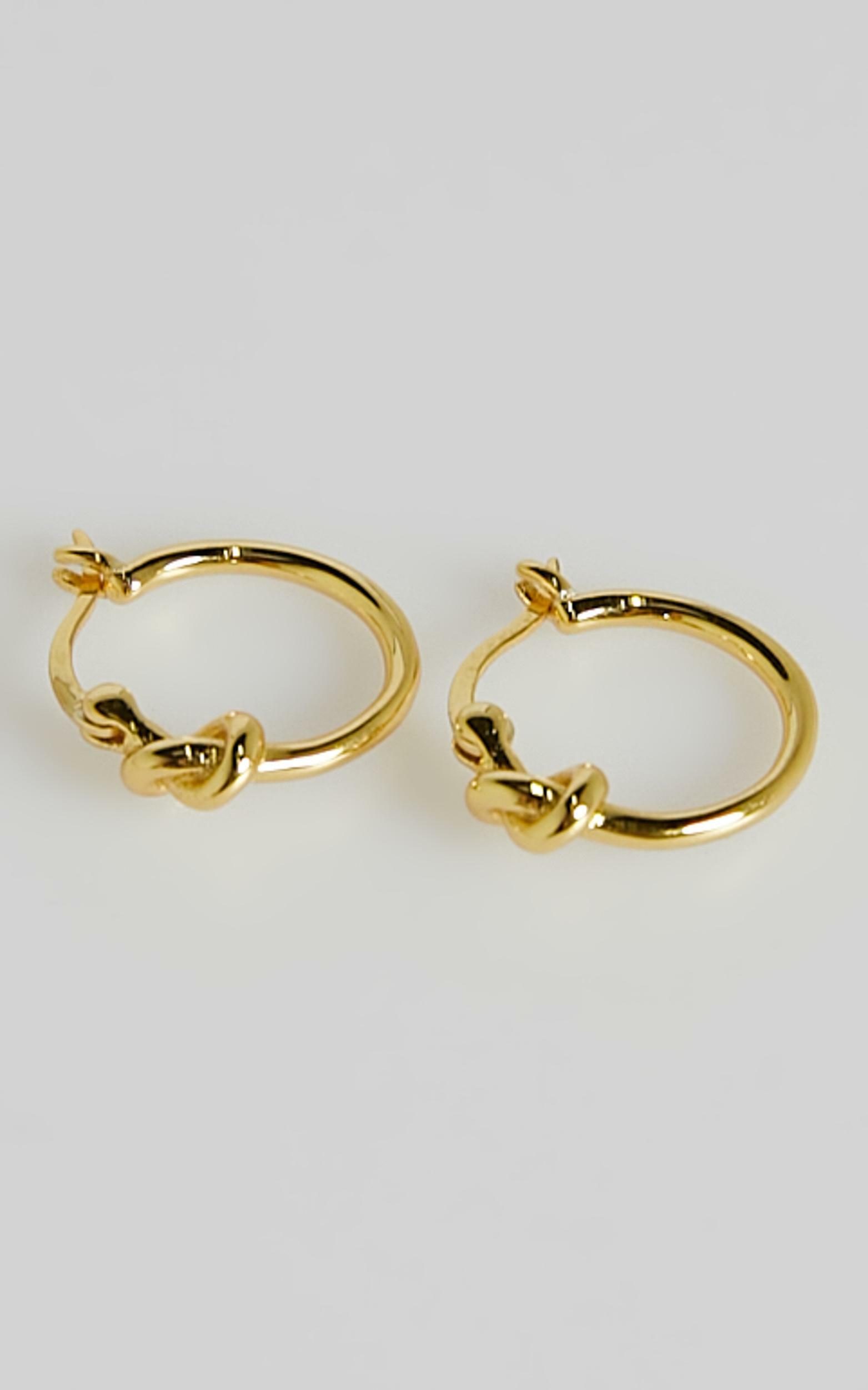 Izoa - Pretzel Hoop Earrings in Gold, GLD1, hi-res image number null