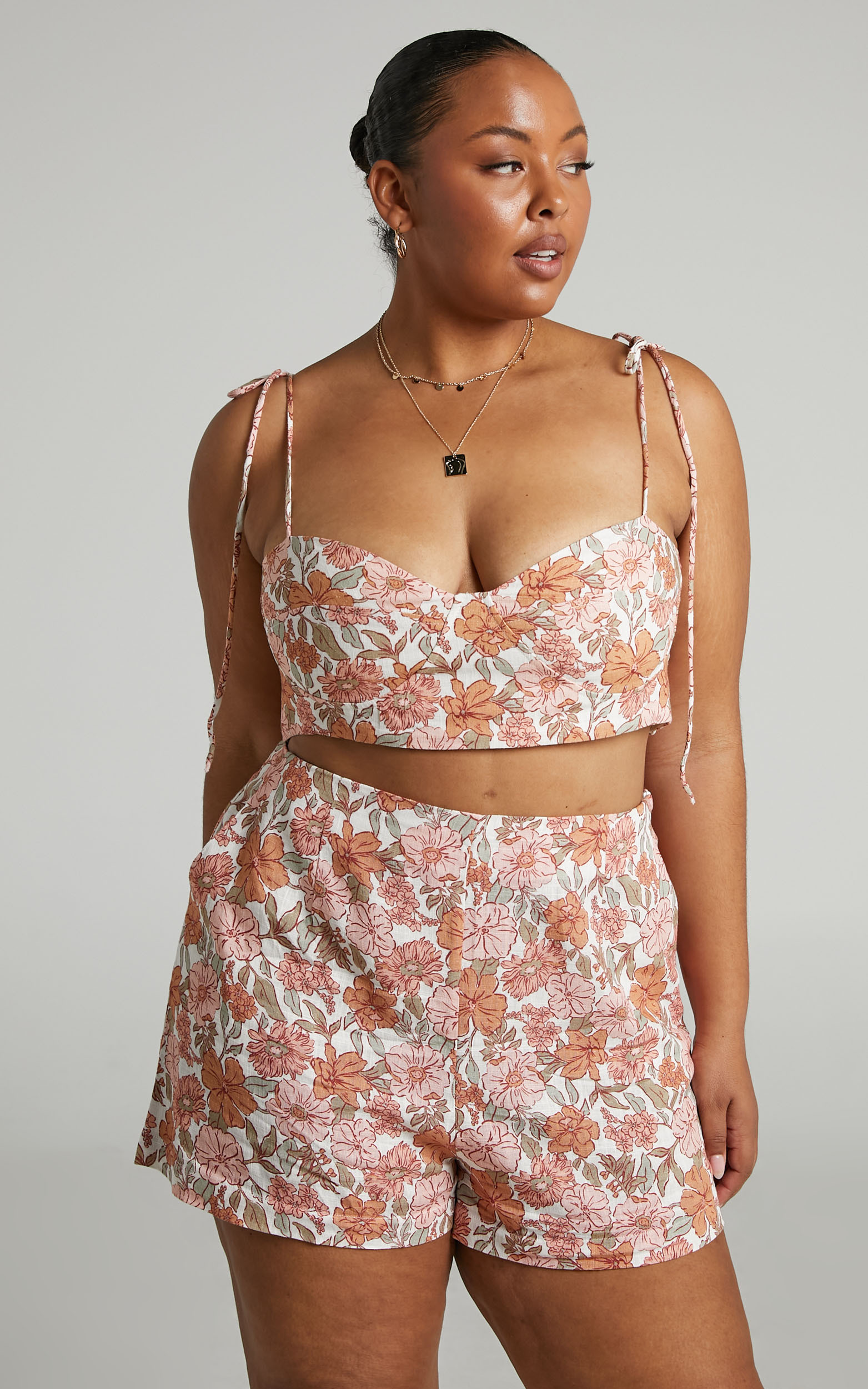 Amalie The Label - Lorete High Waisted Shorts in Wildflower Floral - 04, WHT1, hi-res image number null