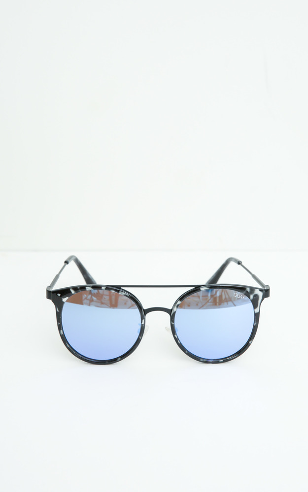 Quay - Kandygram sunglasses in black tortoise, , hi-res image number null