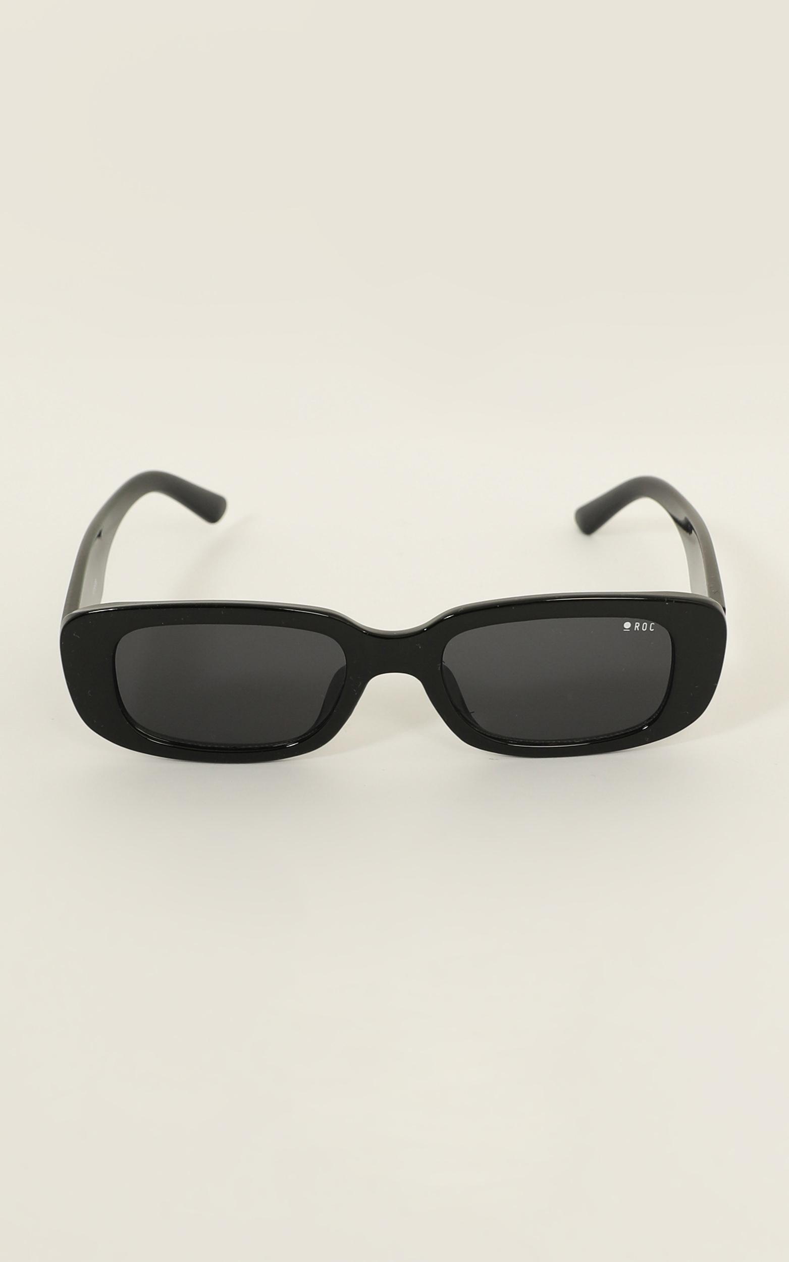 Roc - Creeper Sunglasses In Black | Showpo