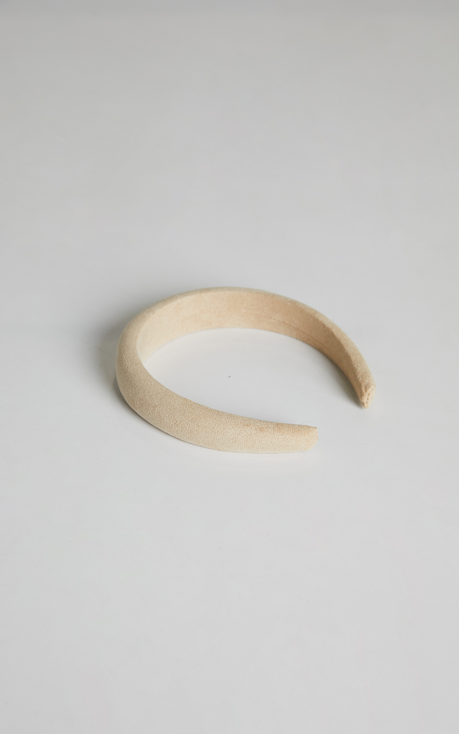 Filia Padded Headband in Beige - NoSize, BRN2, hi-res image number null
