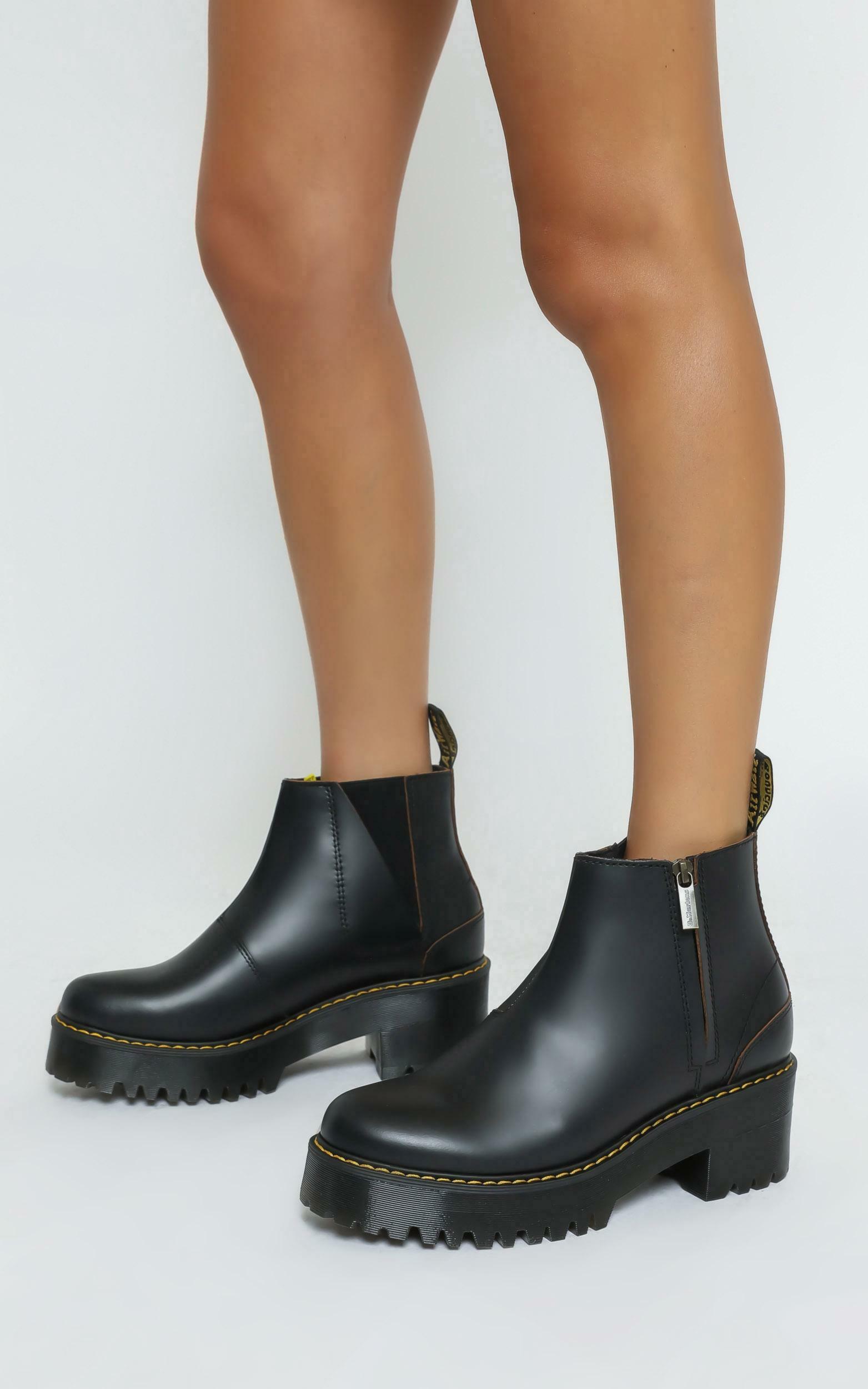 Dr. Martens - Rometty II Chelsea Boot in Black - 06, BLK1, hi-res image number null