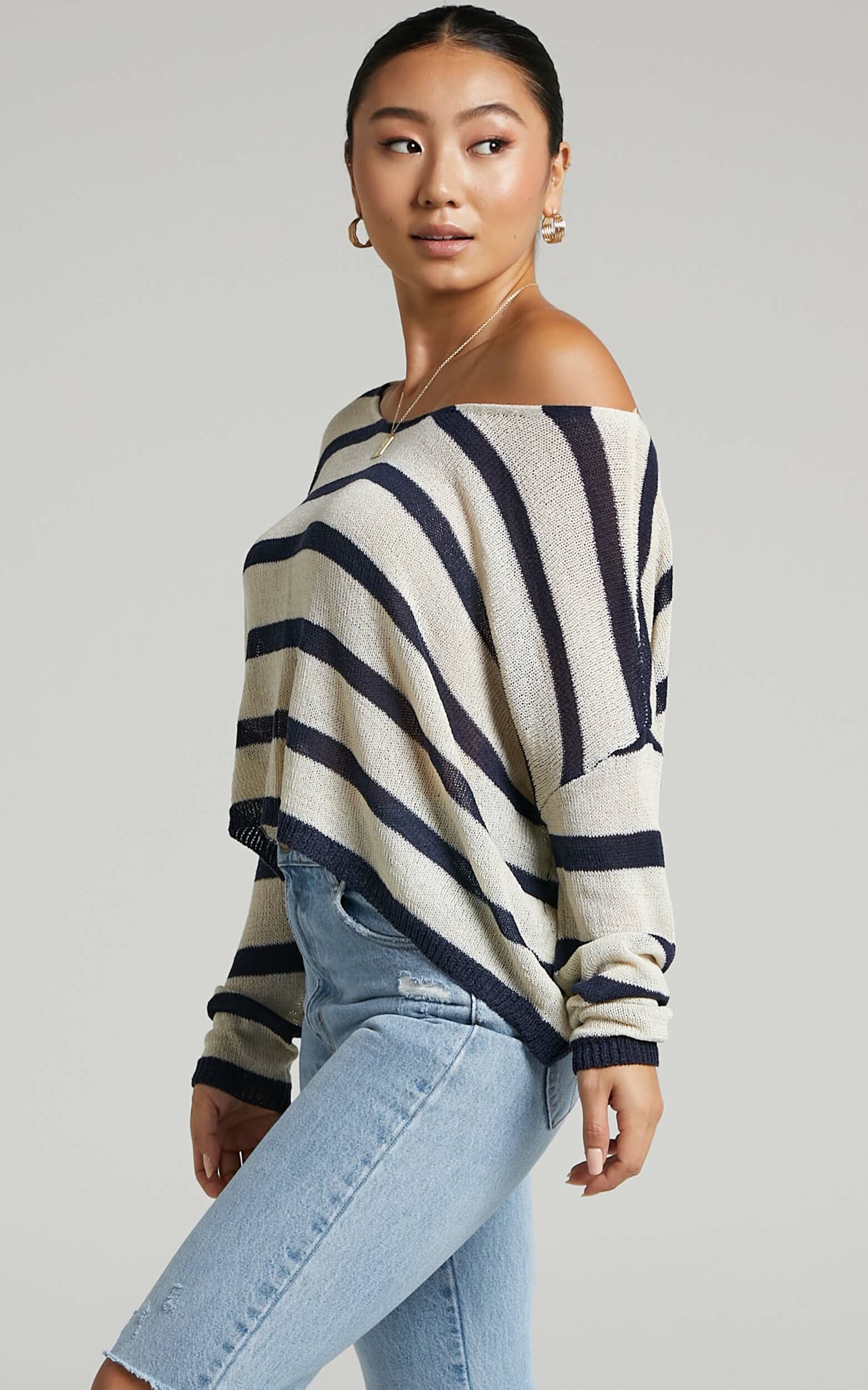 Dhani Relaxed Woven Knit Top in Navy Stripe - 04, NVY1, hi-res image number null