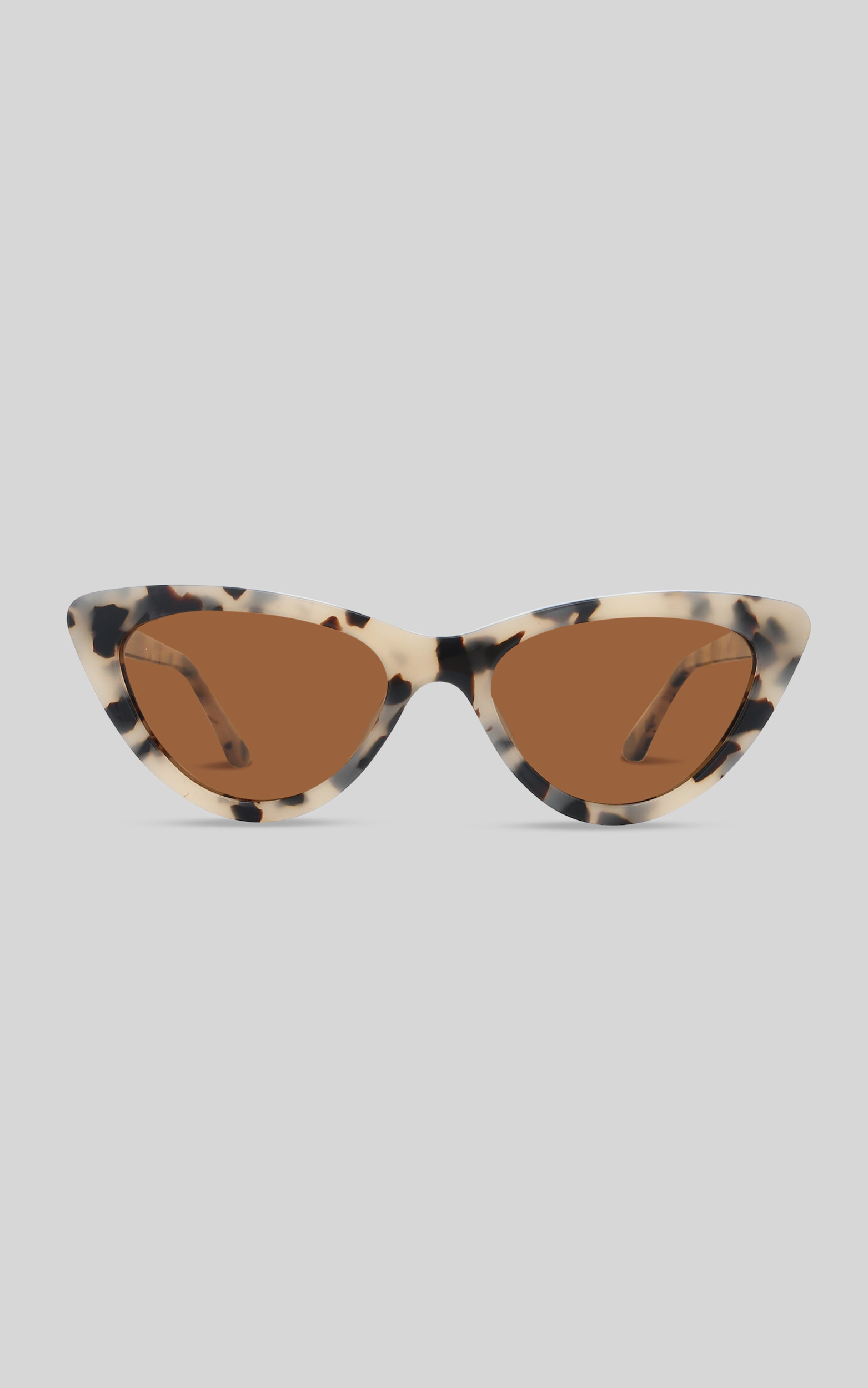 Banbe Eyewear - The Sofia Sunglasses in Blonde Tort-Brown - NoSize, NEU1, hi-res image number null