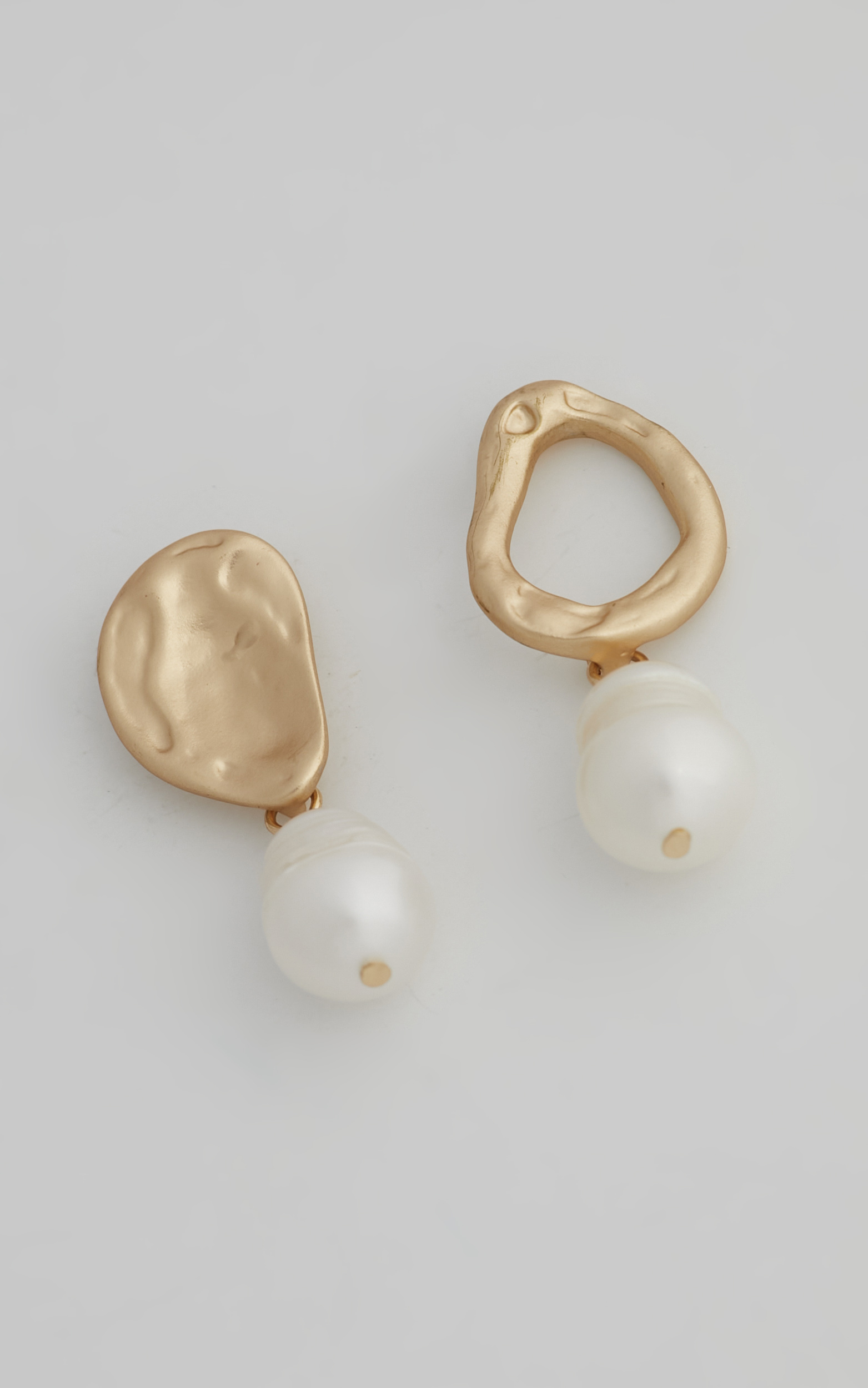 Paolina Earrings in Gold - NoSize, GLD1, hi-res image number null