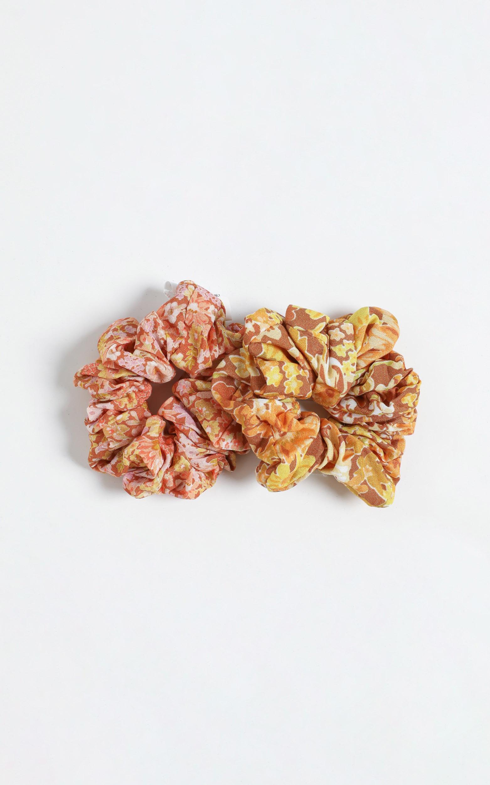 Blushing Floral Scrunchie 2 Pack in , , hi-res image number null