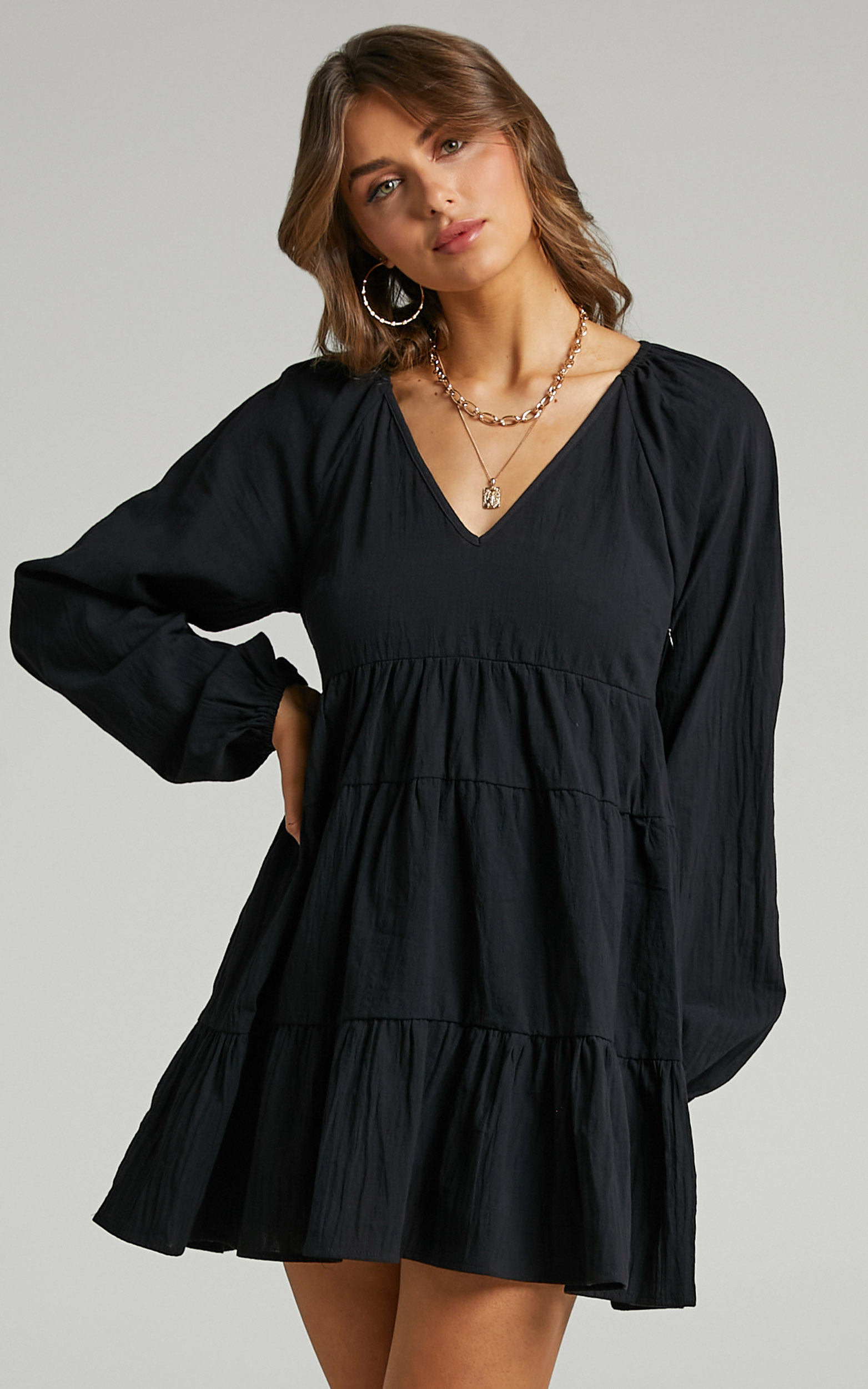 Harriette Tiered Long Sleeve Mini Shift Dress in Black - 06, BLK1, hi-res image number null