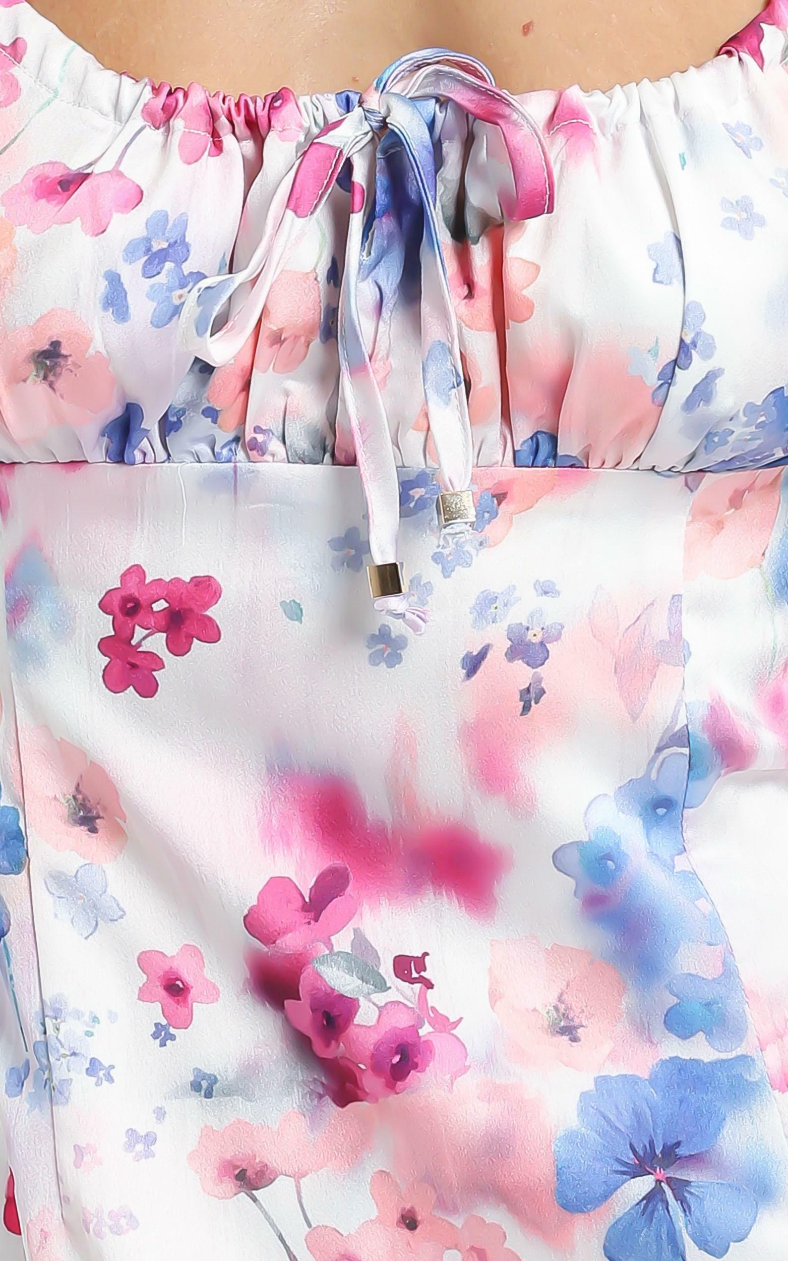 Ive Got You Now Dress in Blur Floral | Showpo