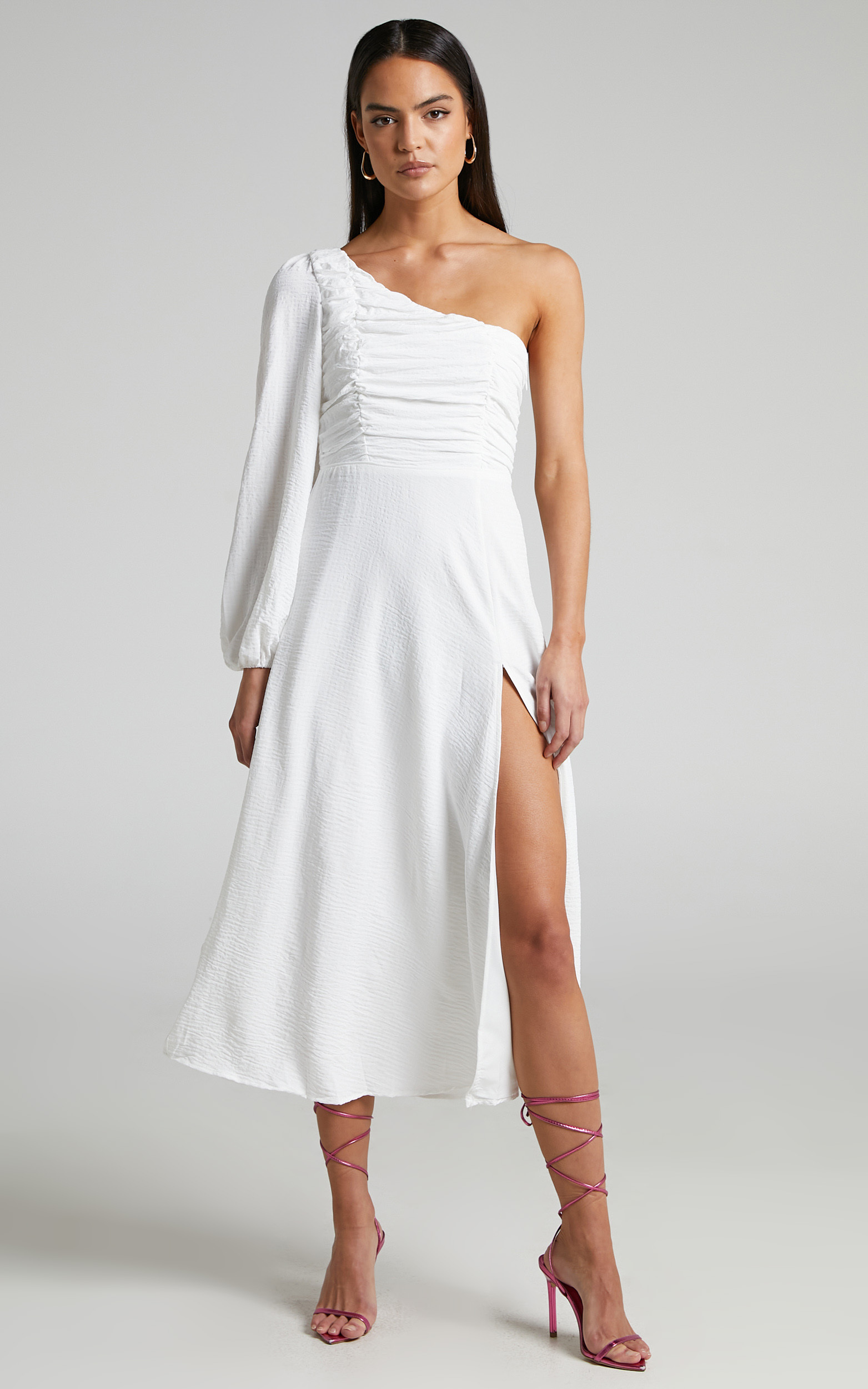 Razille Ruched Bodice One Shoulder Long Sleeve Midi Dress in White - 06, WHT1, hi-res image number null