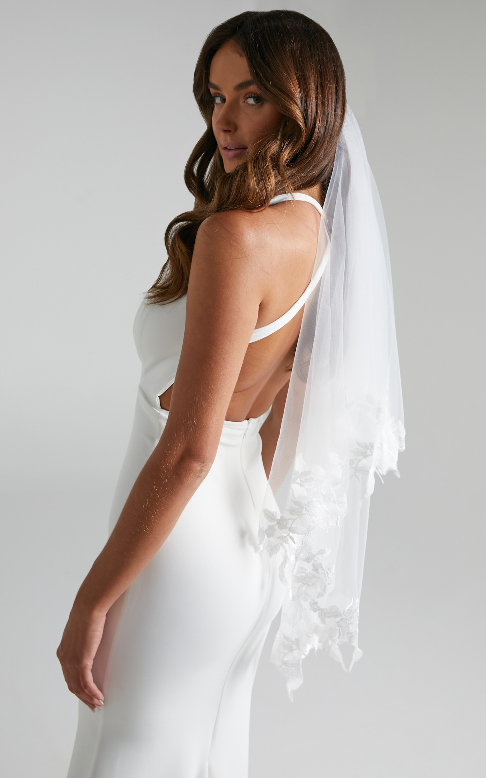 Darling Veil in White - OneSize, WHT1, hi-res image number null