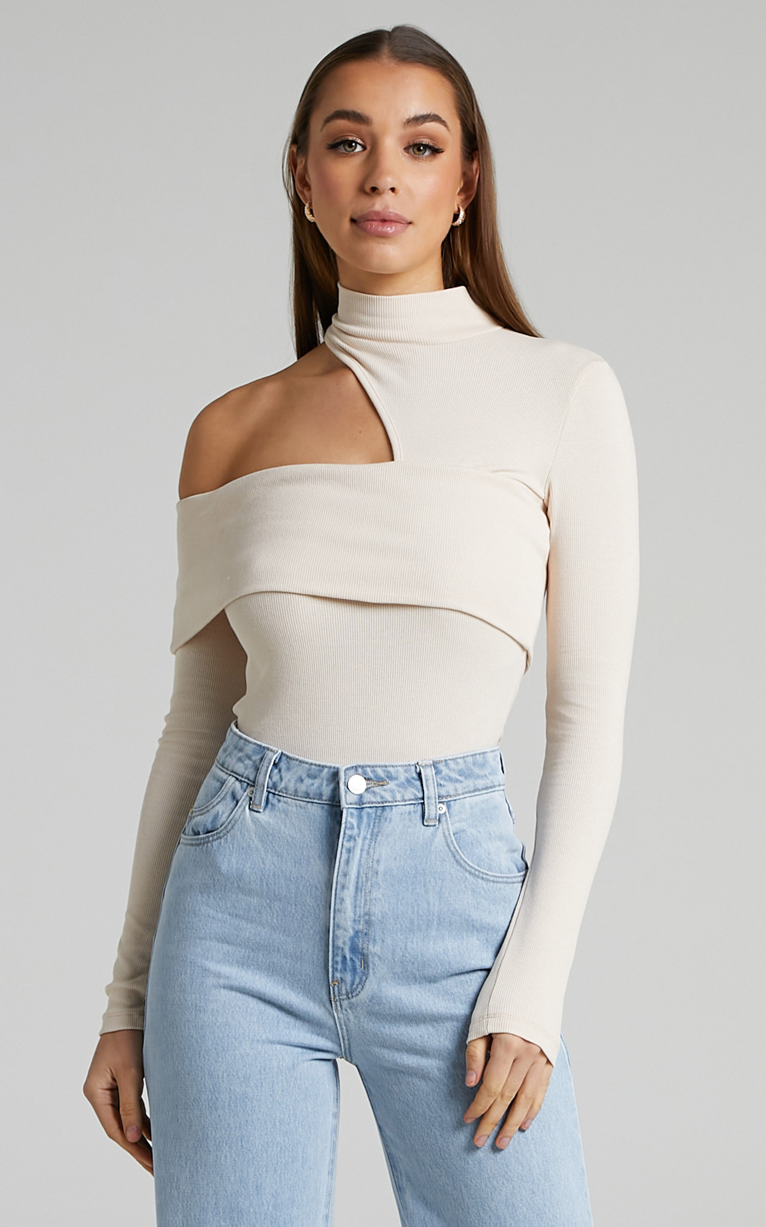 Kiefer Asymmetric Long Sleeve Cutout Top in Cream - 06, CRE3, hi-res image number null